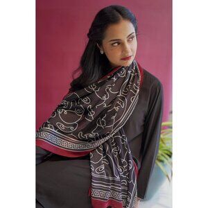 Black Manto printed scarf Talaash